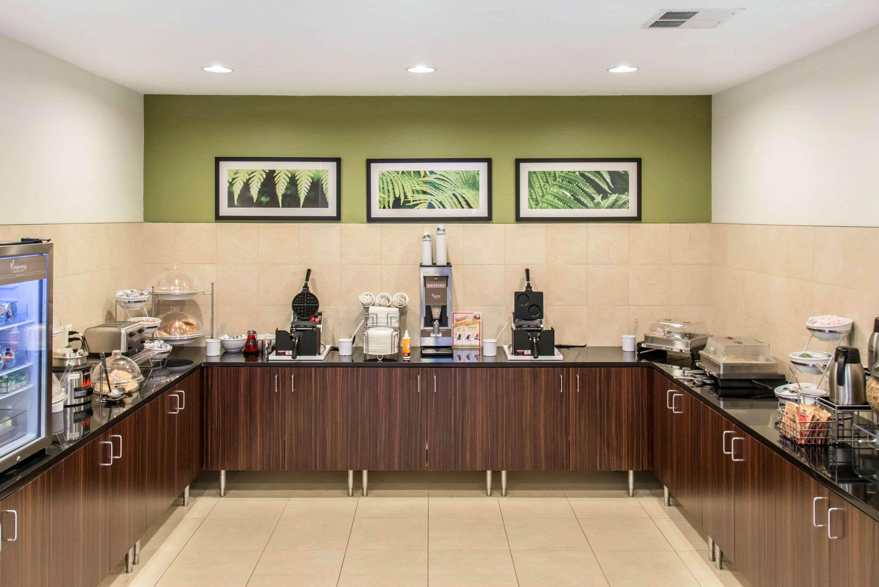 Sleep Inn & Suites Marshall - University Area Εξωτερικό φωτογραφία
