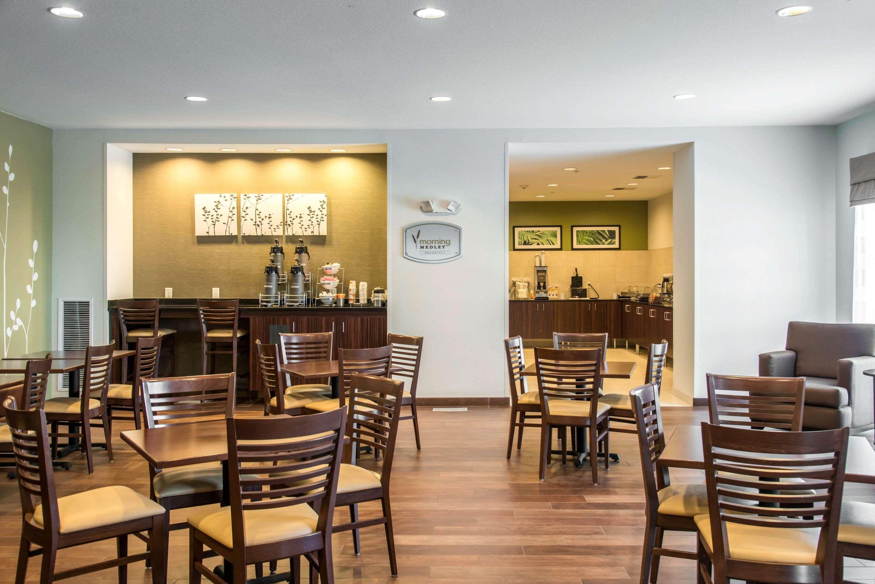 Sleep Inn & Suites Marshall - University Area Εξωτερικό φωτογραφία