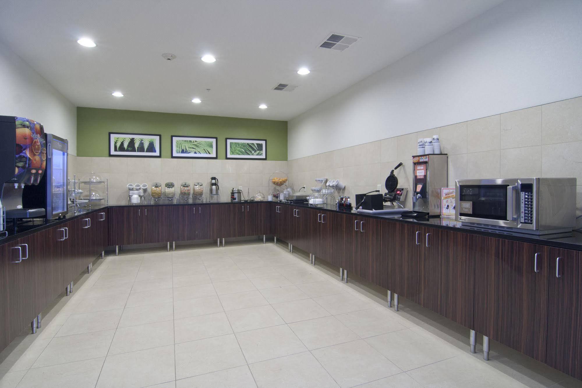 Sleep Inn & Suites Marshall - University Area Εξωτερικό φωτογραφία